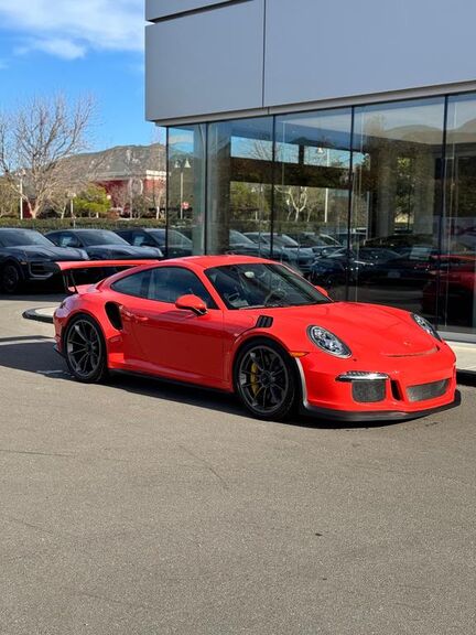 2016 PORSCHE 911