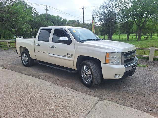 2011 CHEVROLET Silverado