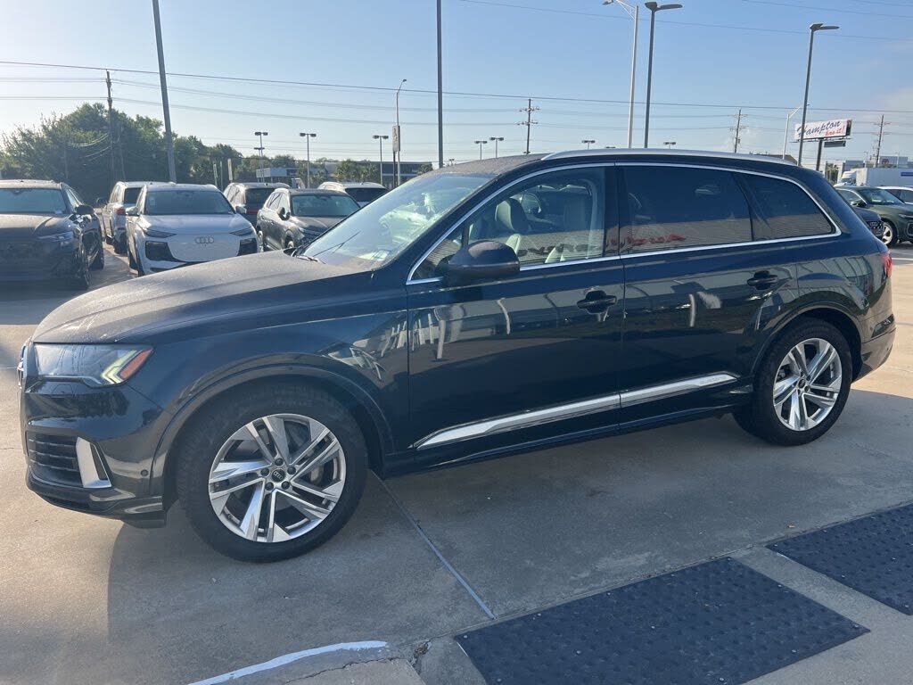 2023 AUDI Q7