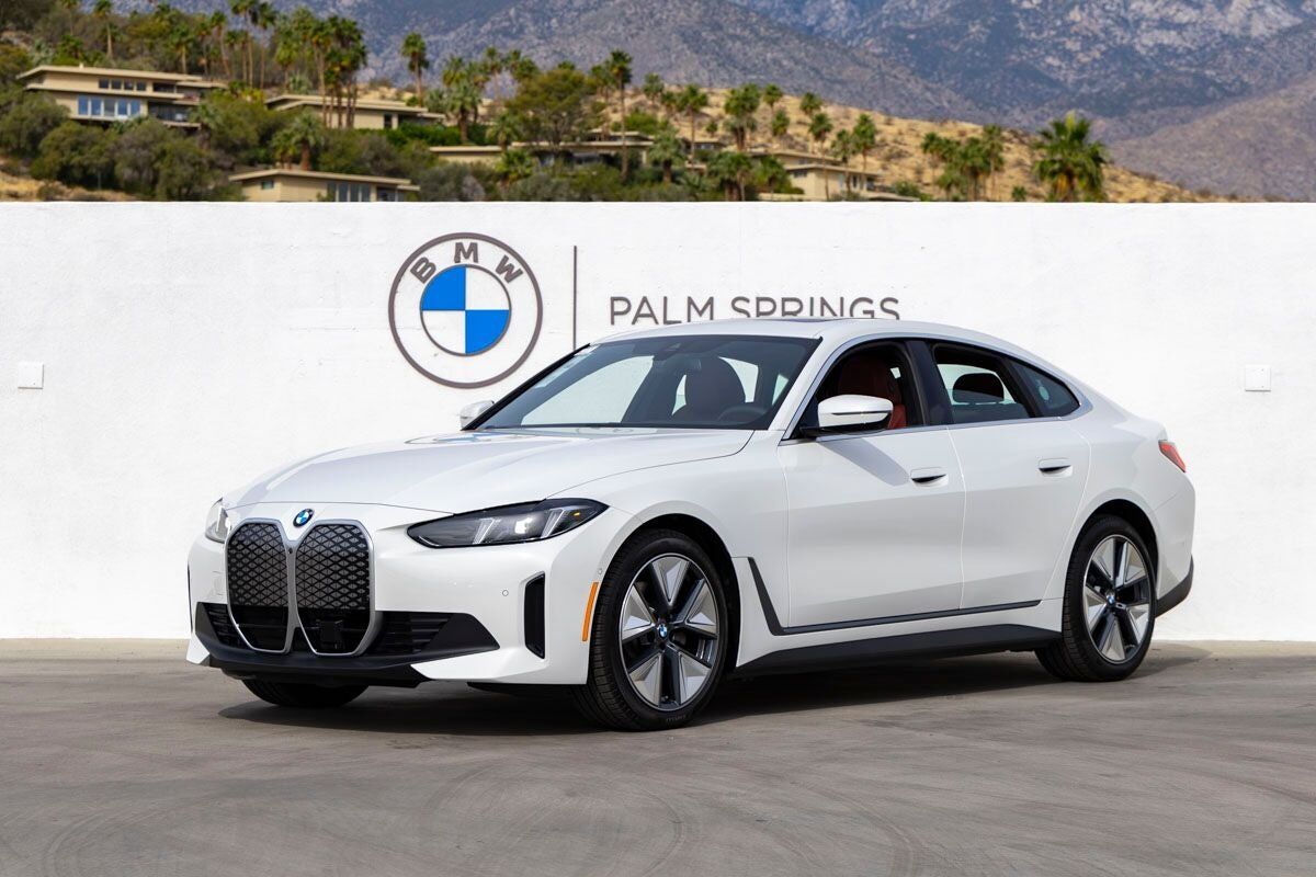 2026 BMW i4
