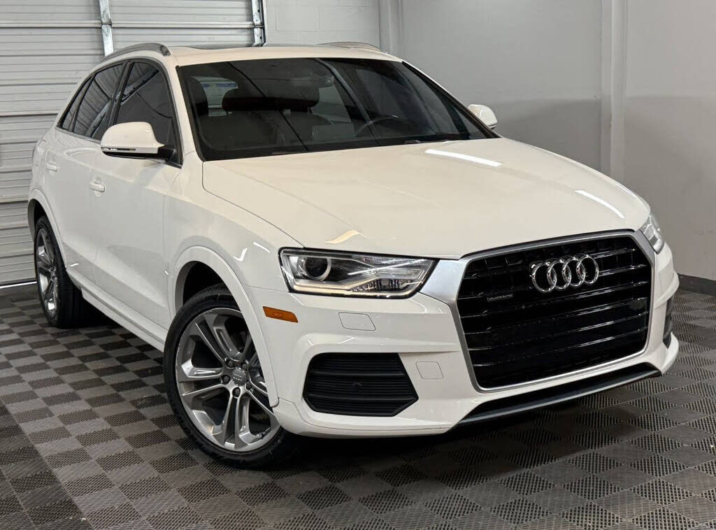 2016 AUDI Q3