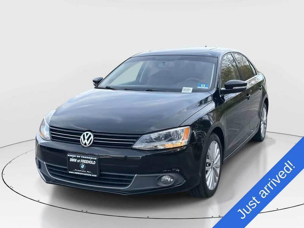 2013 VOLKSWAGEN Jetta