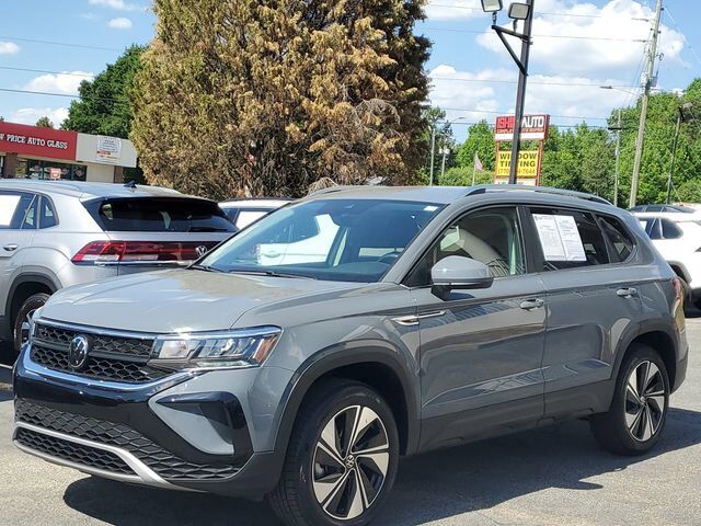 2024 VOLKSWAGEN Taos 4Motion