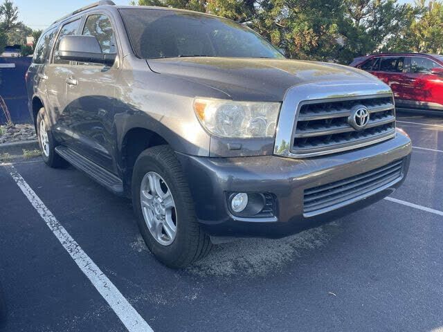 2016 TOYOTA Sequoia