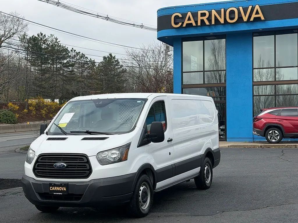 2017 FORD Transit