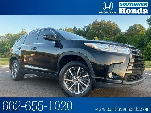 2019 TOYOTA Highlander