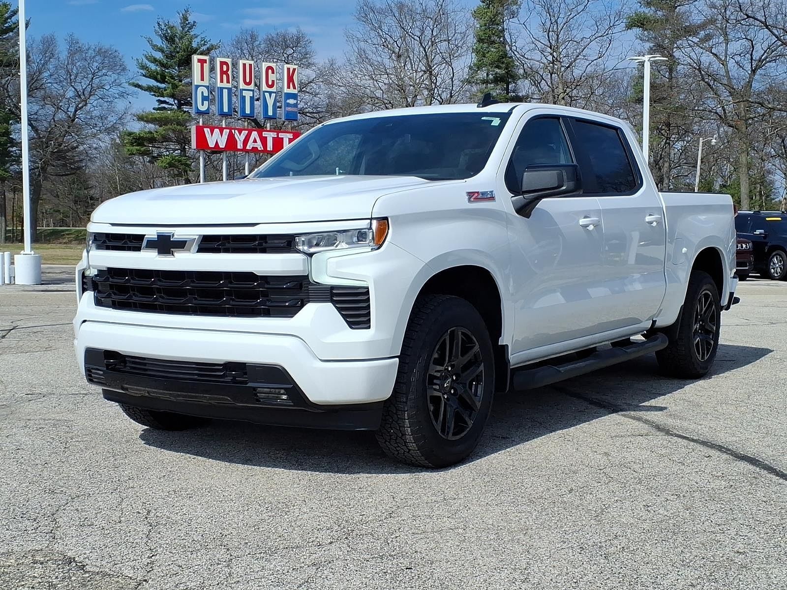 2025 CHEVROLET Silverado