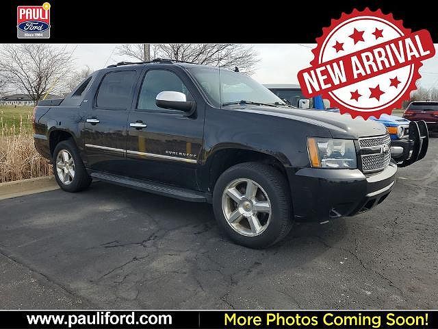 2011 CHEVROLET Avalanche