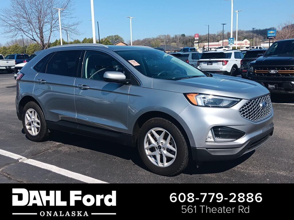 2024 FORD Edge
