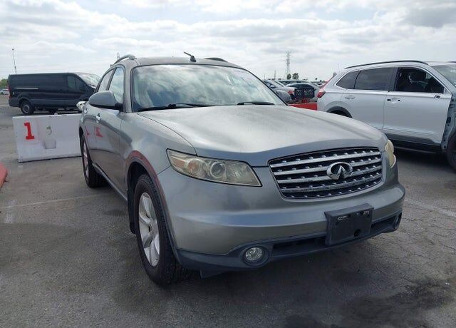 2005 INFINITI FX35