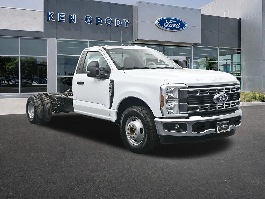 2026 FORD F-350