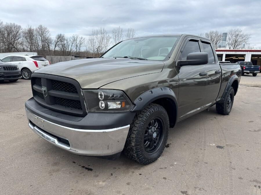 2012 DODGE Ram