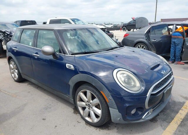 2016 MINI Clubman