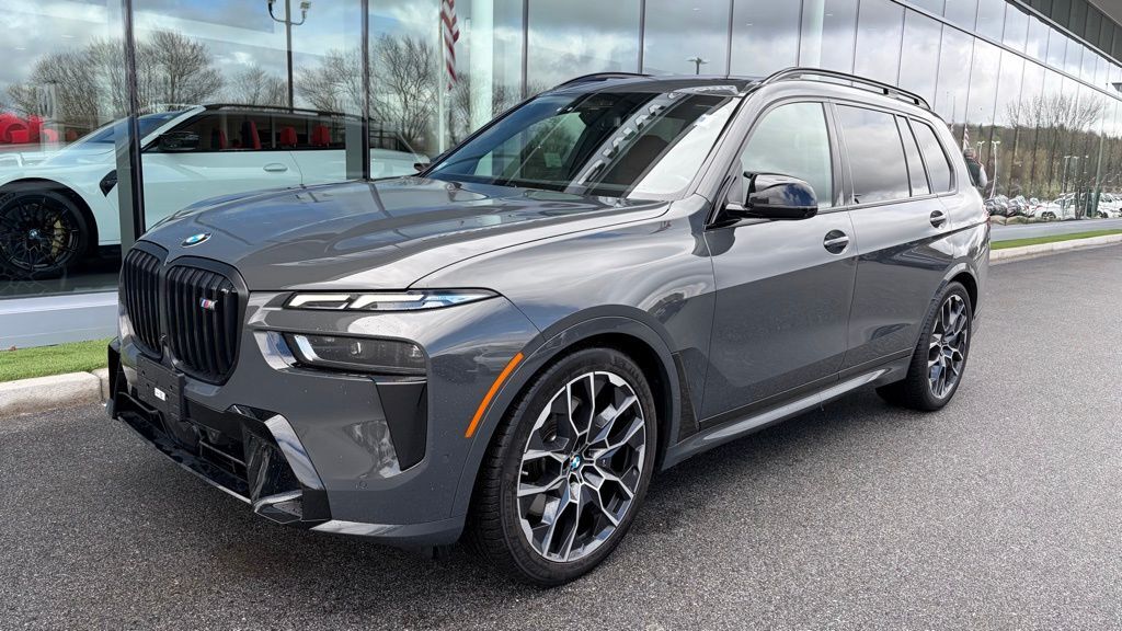 2024 BMW X7