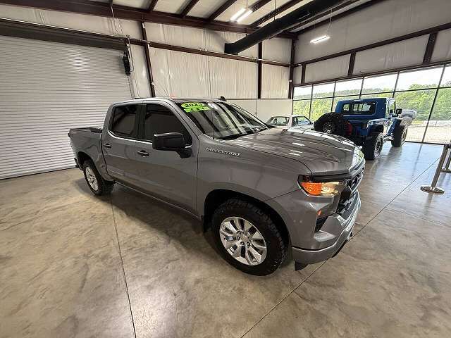 2023 CHEVROLET Silverado
