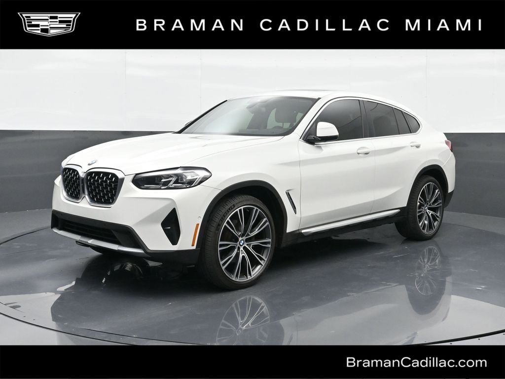 2022 BMW X4