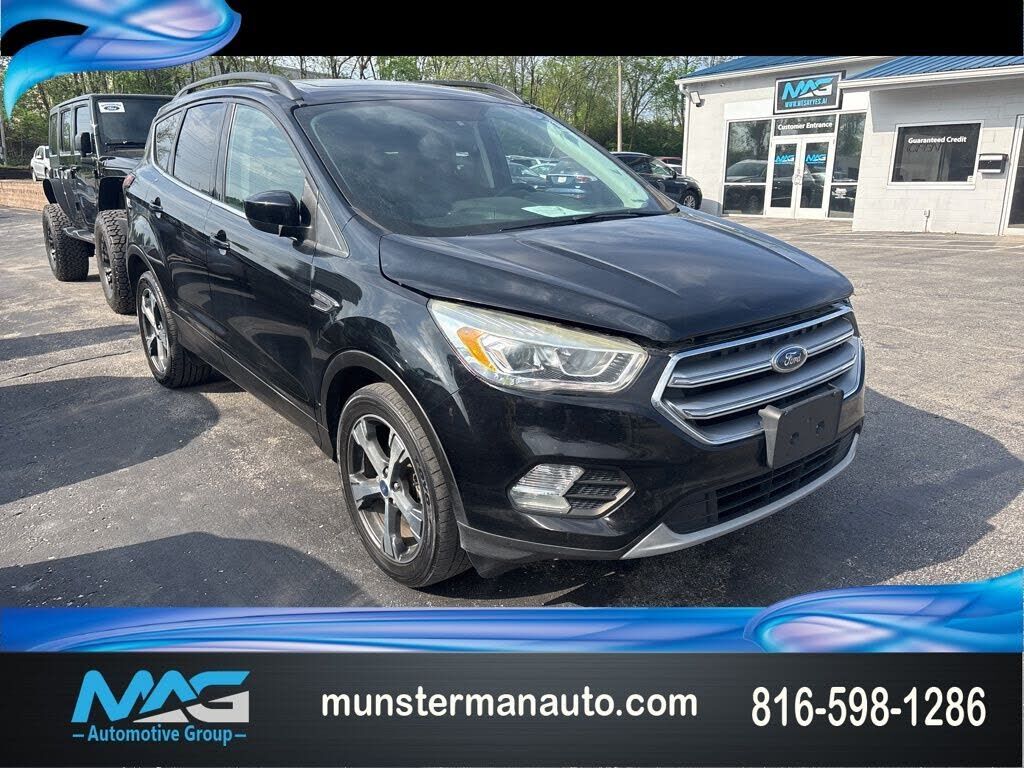 2017 FORD Escape