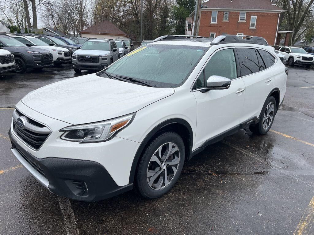 2020 SUBARU Outback