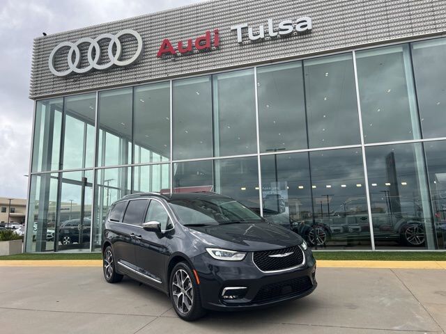 2021 CHRYSLER Pacifica