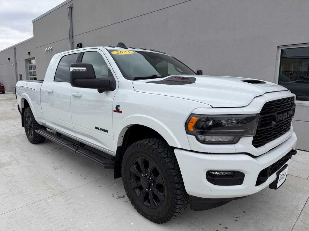 2023 RAM 3500