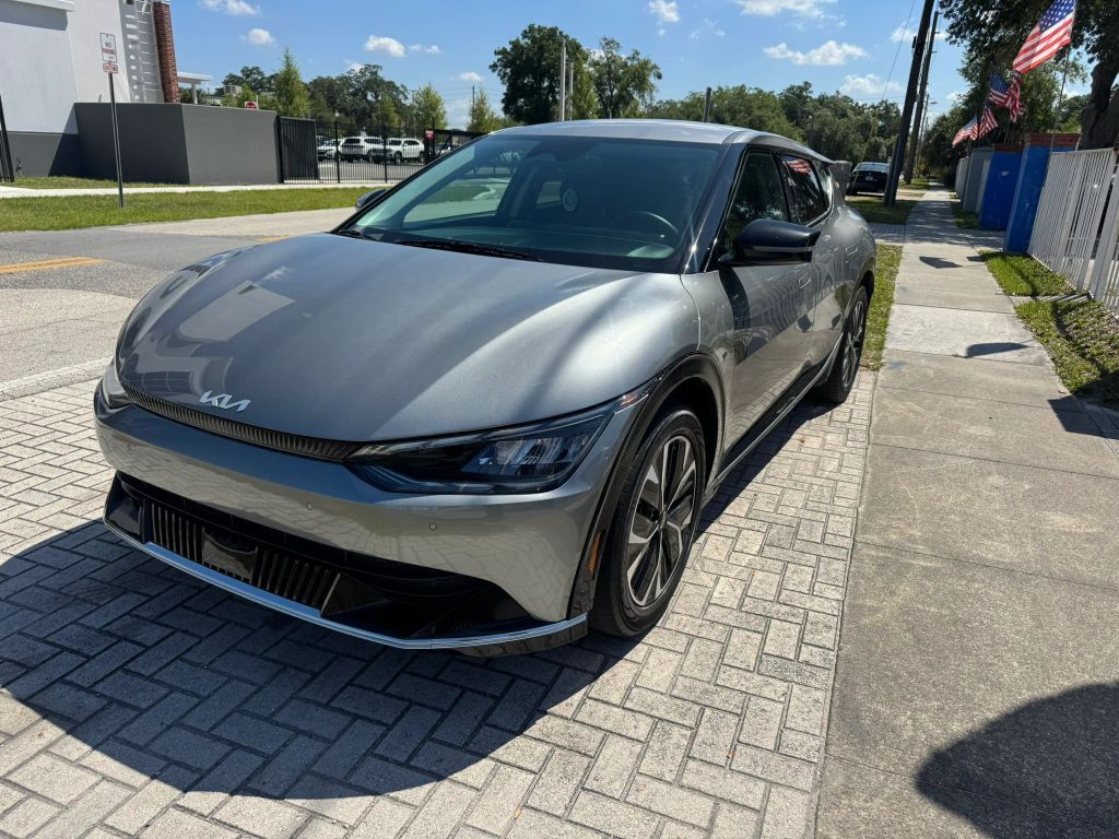 2024 KIA EV6