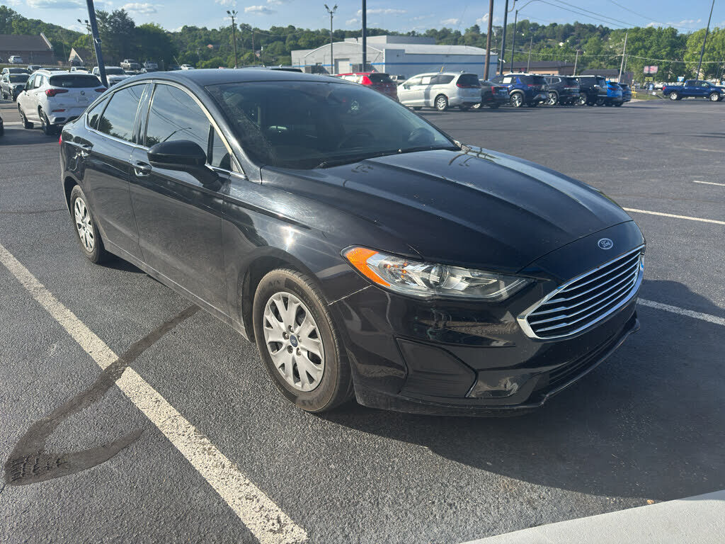 2019 FORD Fusion