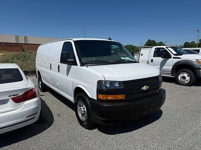 2018 CHEVROLET Express
