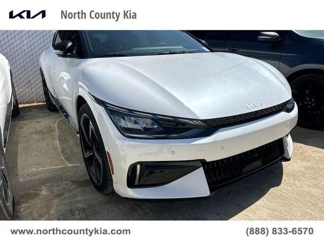 2023 KIA EV6