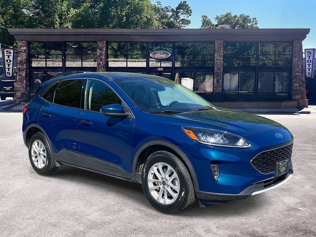 2020 FORD Escape