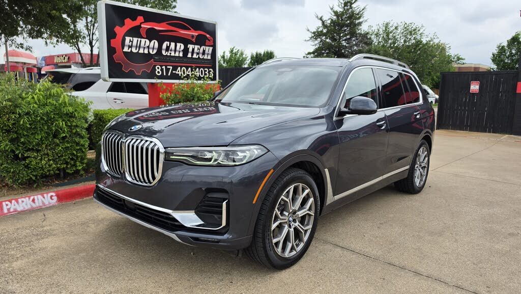 2022 BMW X7
