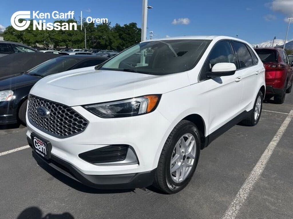 2023 FORD Edge