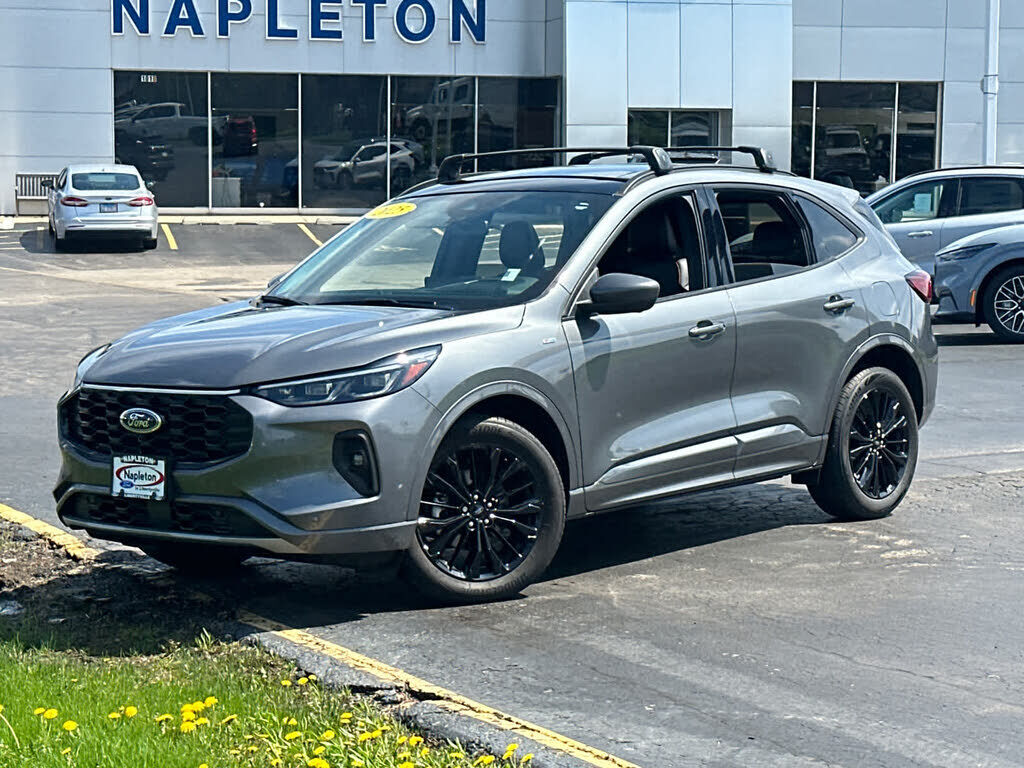 2025 FORD Escape
