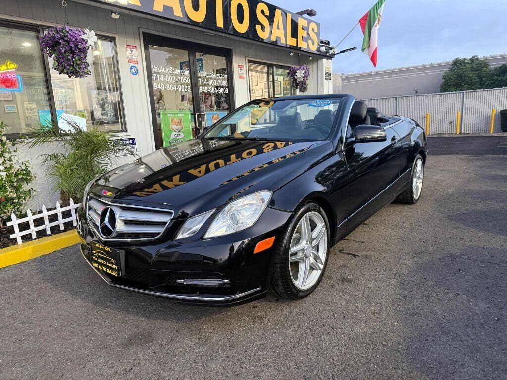 2013 MERCEDES-BENZ E-Class