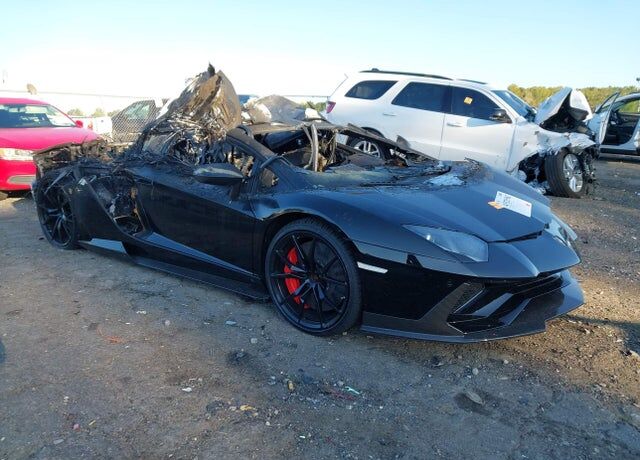 2018 LAMBORGHINI Aventador