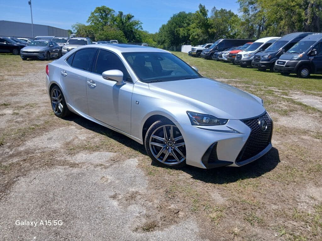 2018 LEXUS IS