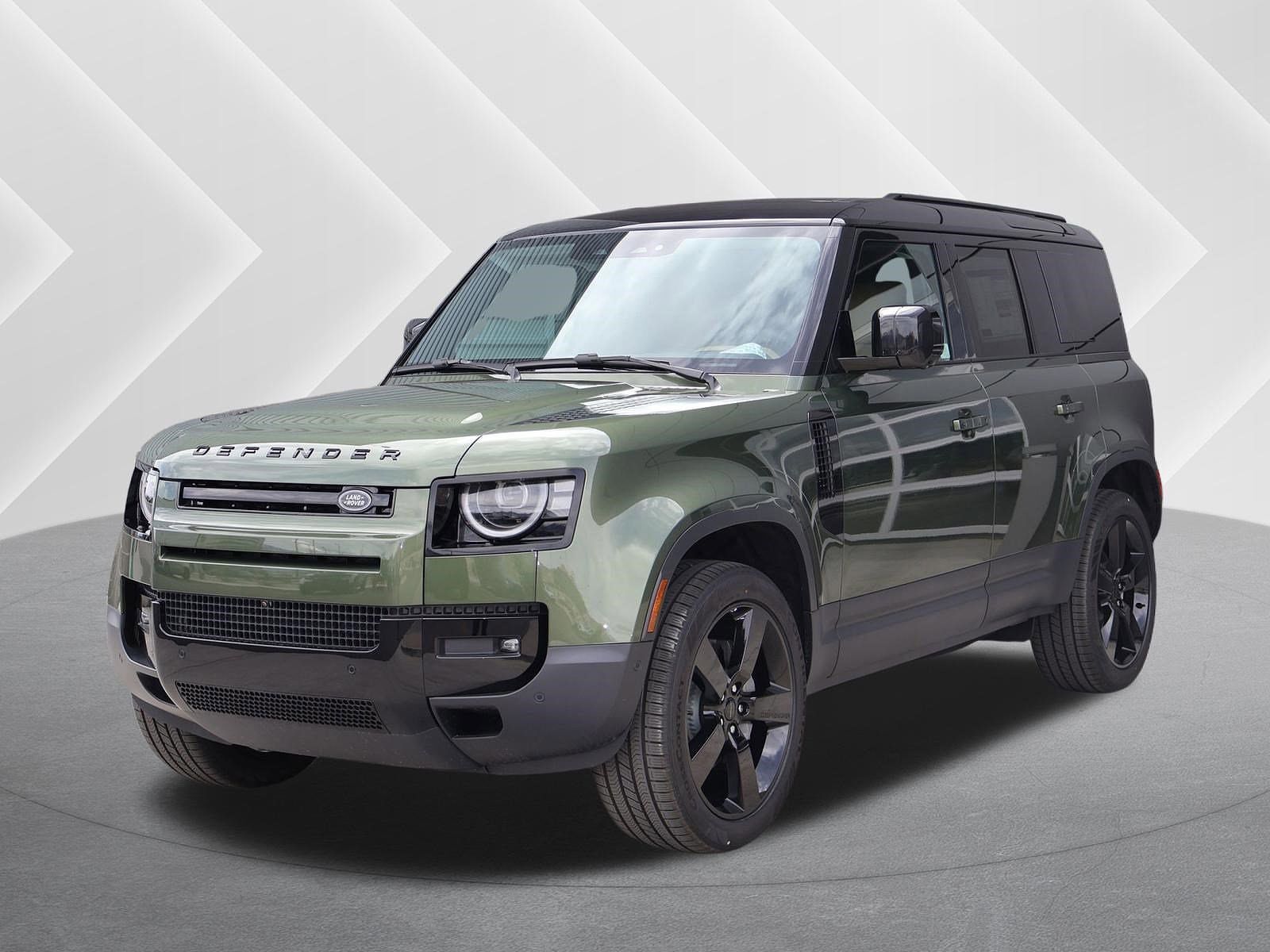 2026 LAND ROVER Defender