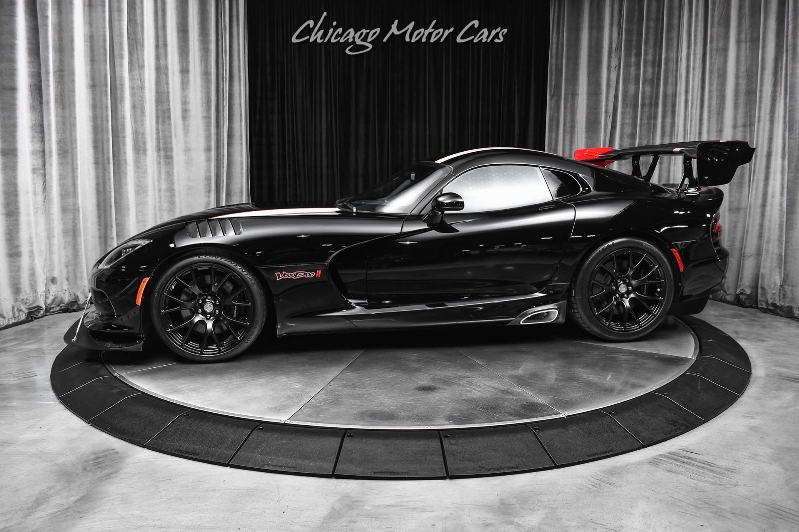 2013 DODGE Viper