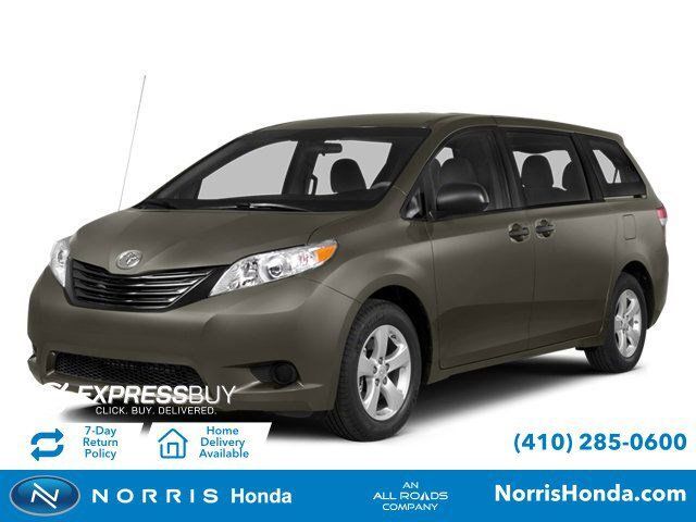2014 TOYOTA Sienna