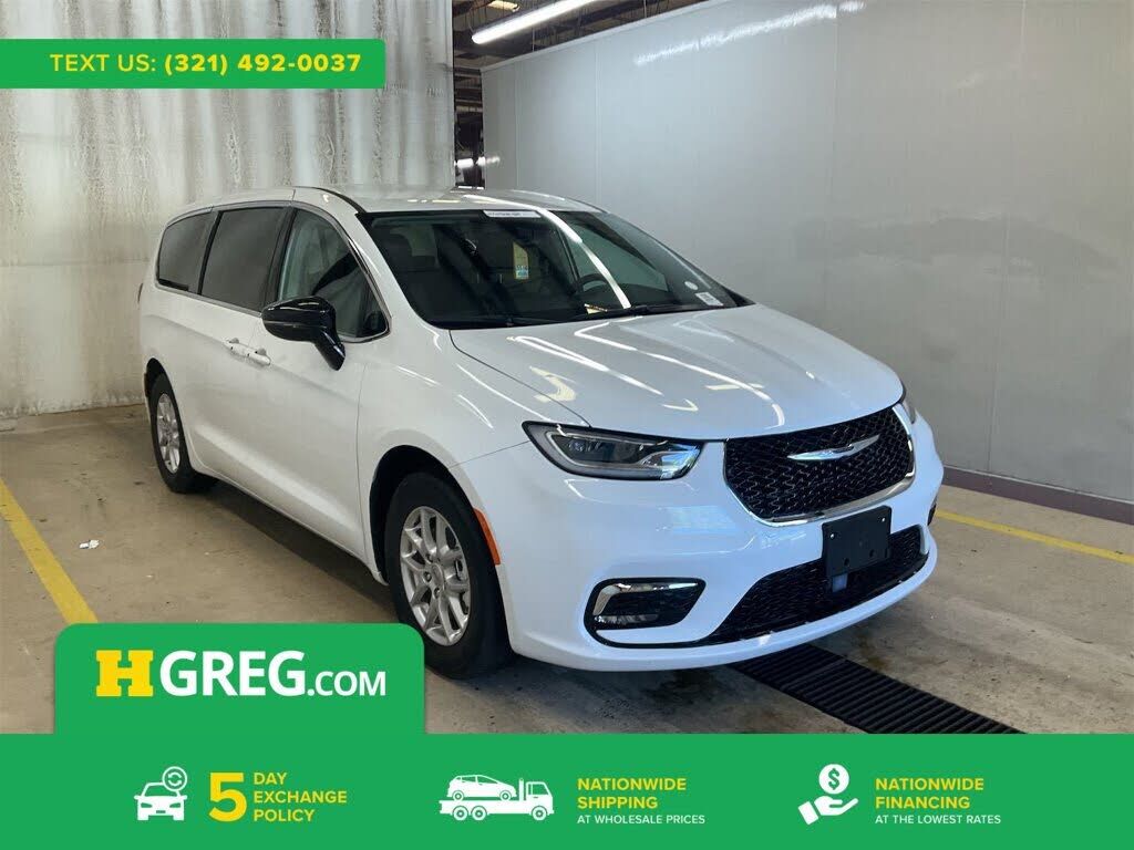 2024 CHRYSLER Pacifica