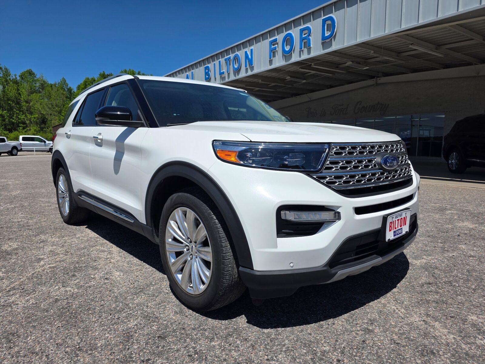 2022 FORD Explorer