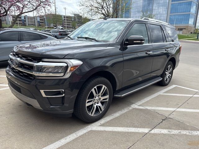 2022 FORD Expedition