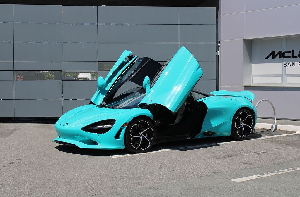 2024 MCLAREN 750S