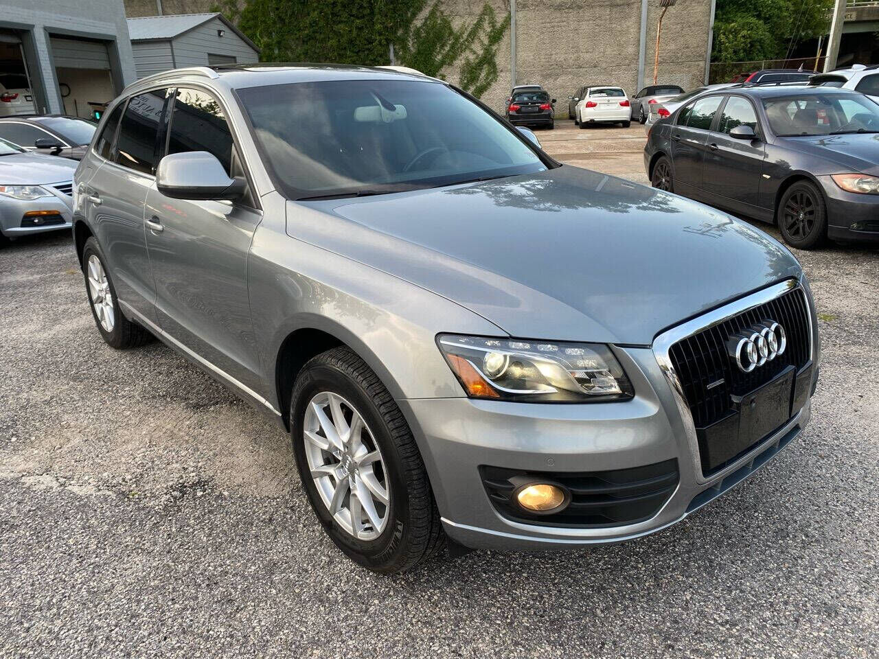 2010 AUDI Q5