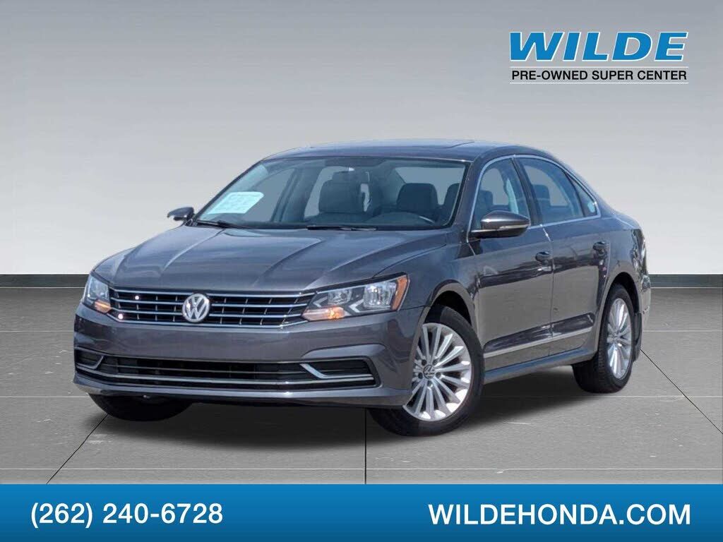 2016 VOLKSWAGEN Passat