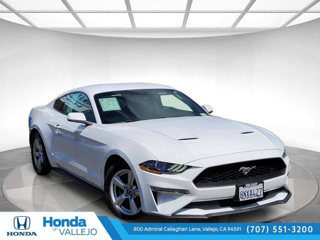 2019 FORD Mustang