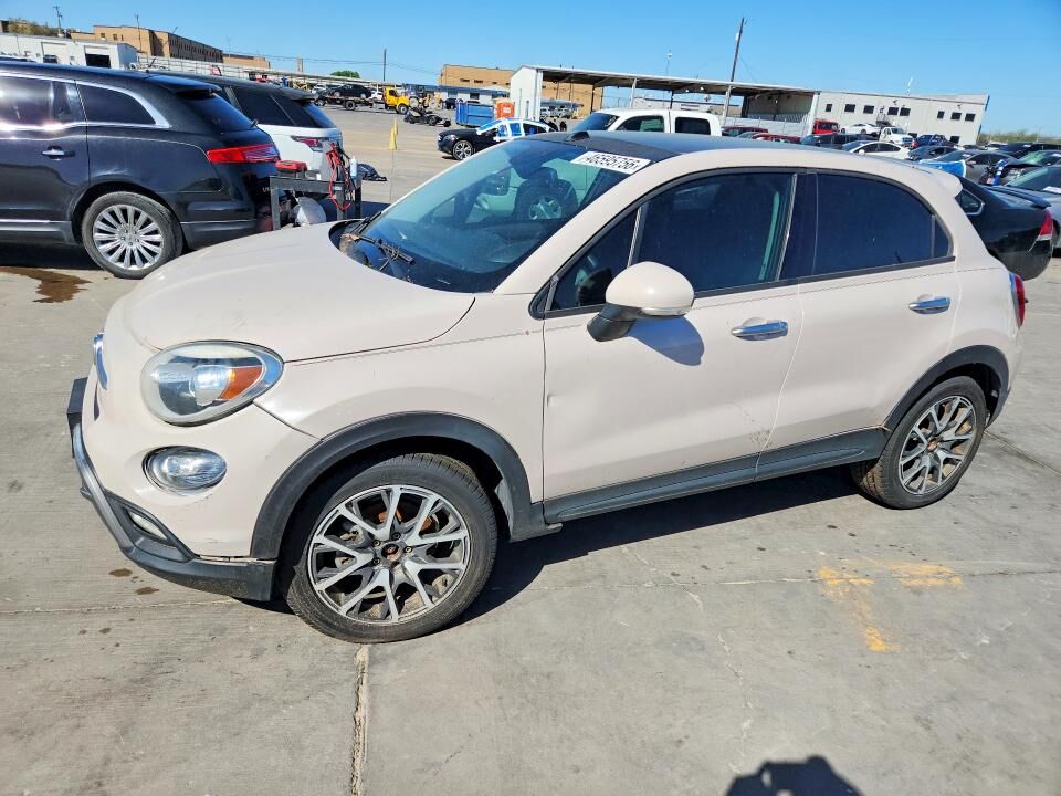 2016 FIAT 500X