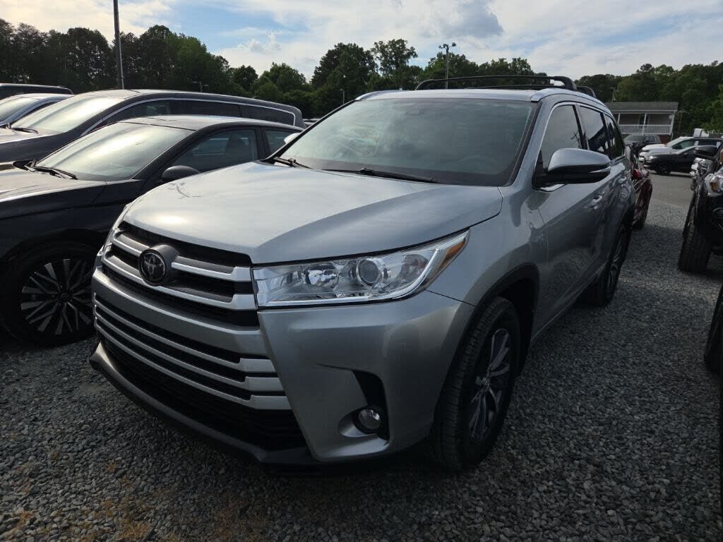 2018 TOYOTA Highlander