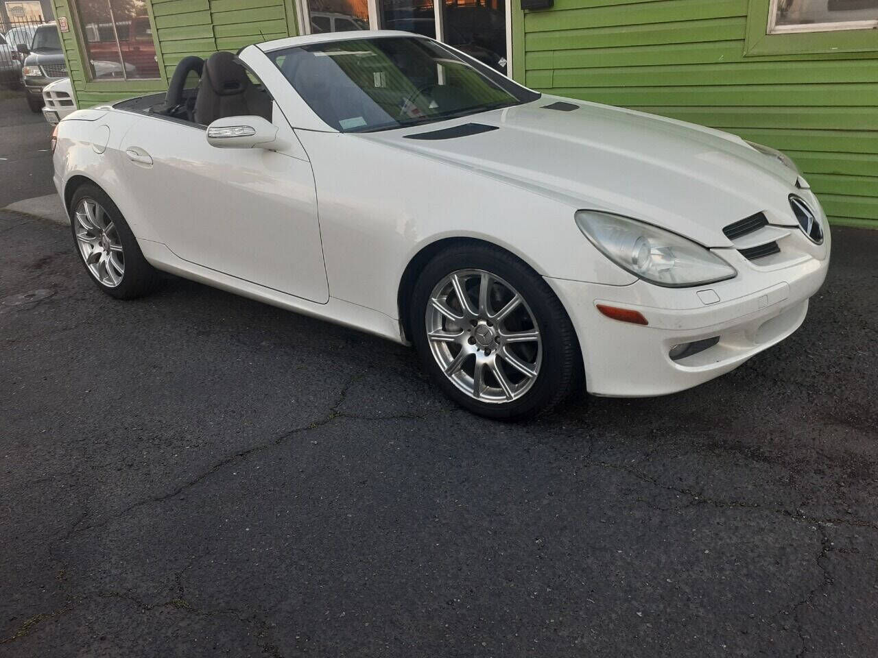 2006 MERCEDES-BENZ SLK-Class