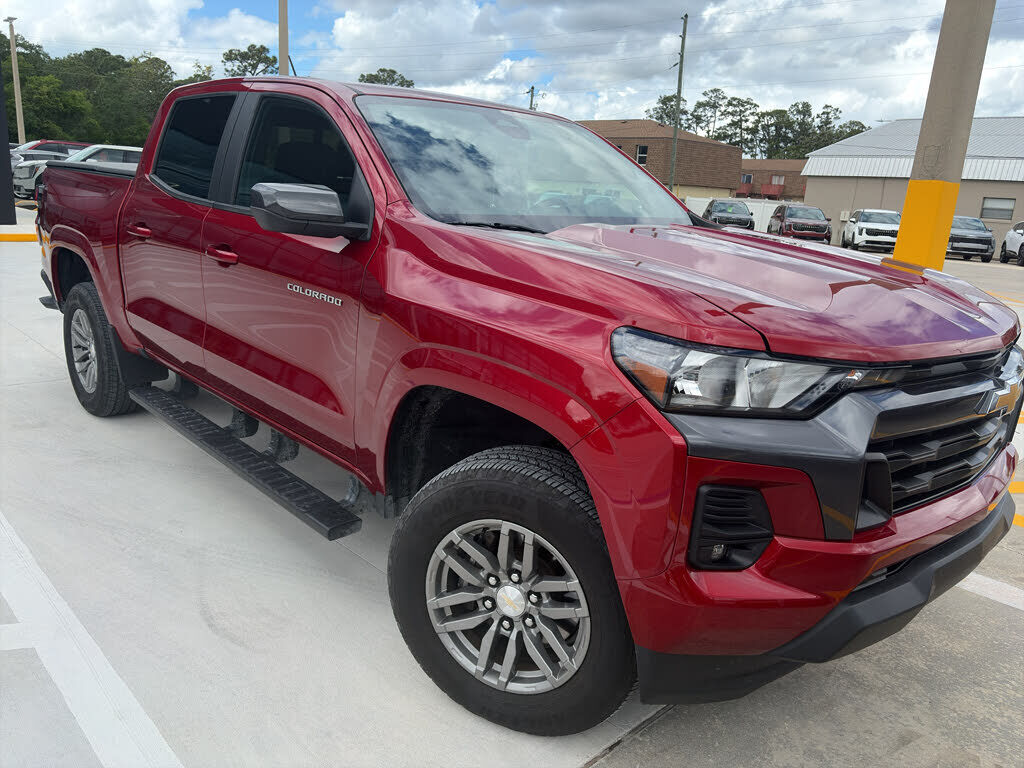 2023 CHEVROLET Colorado