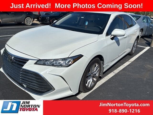 2020 TOYOTA Avalon